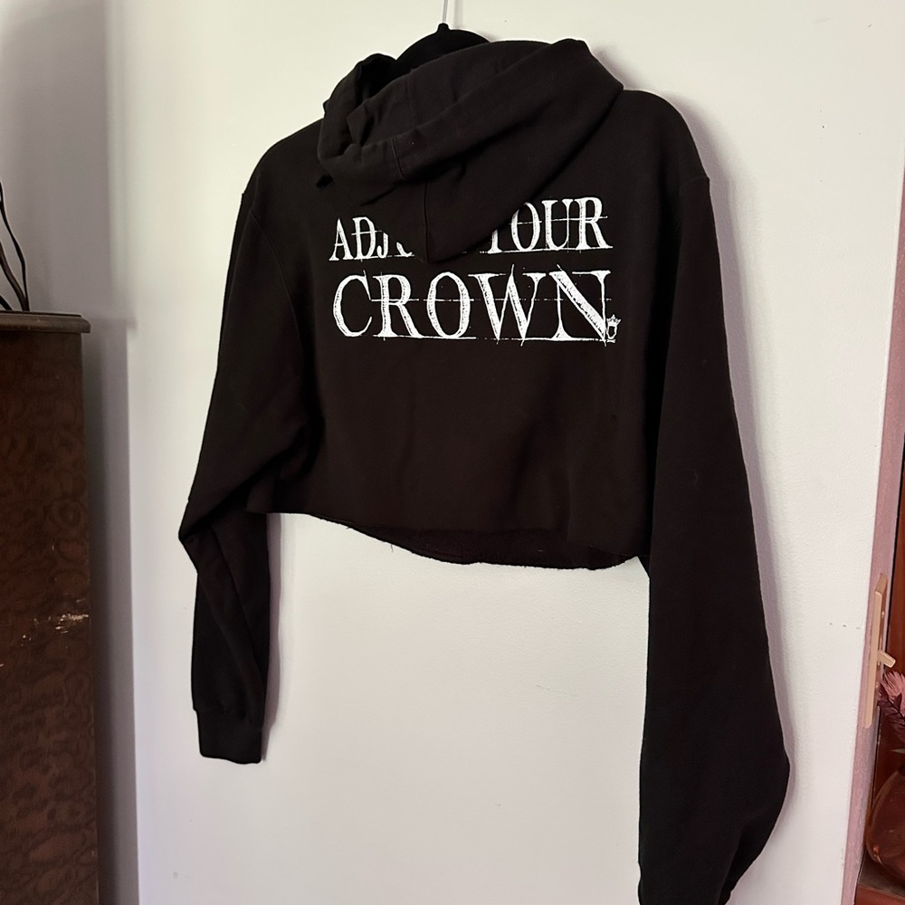 Cropped Hoodie - Picture 4 of 6